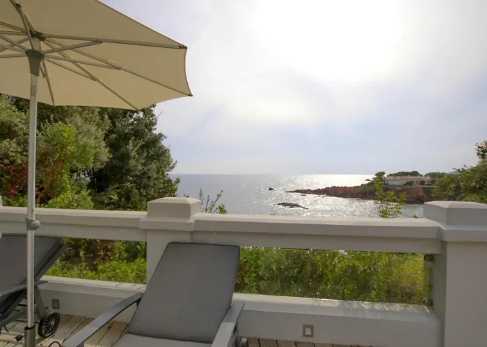 Ref Anthea - Palmes D'or Villa Saint-Raphaël